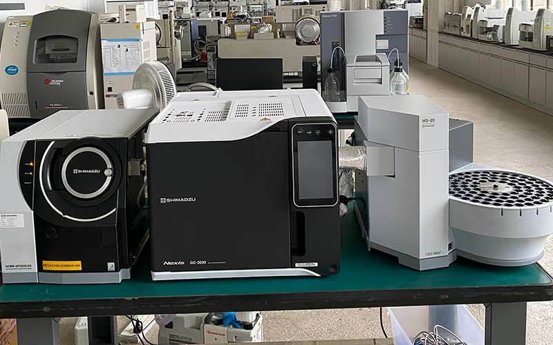 岛津 GC2030 气相色谱仪 + GCMS-QP2020 气质联用仪